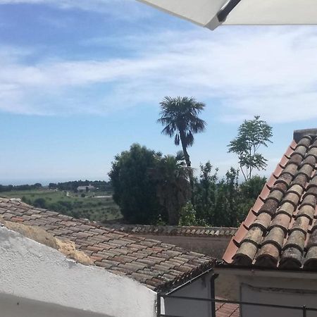 B&B Porta Girone Чивитанова-Альта Экстерьер фото