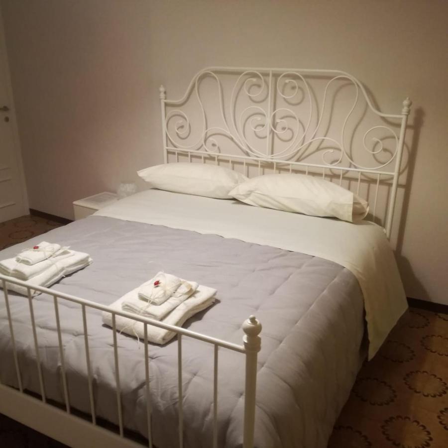 B&B Porta Girone Чивитанова-Альта Экстерьер фото